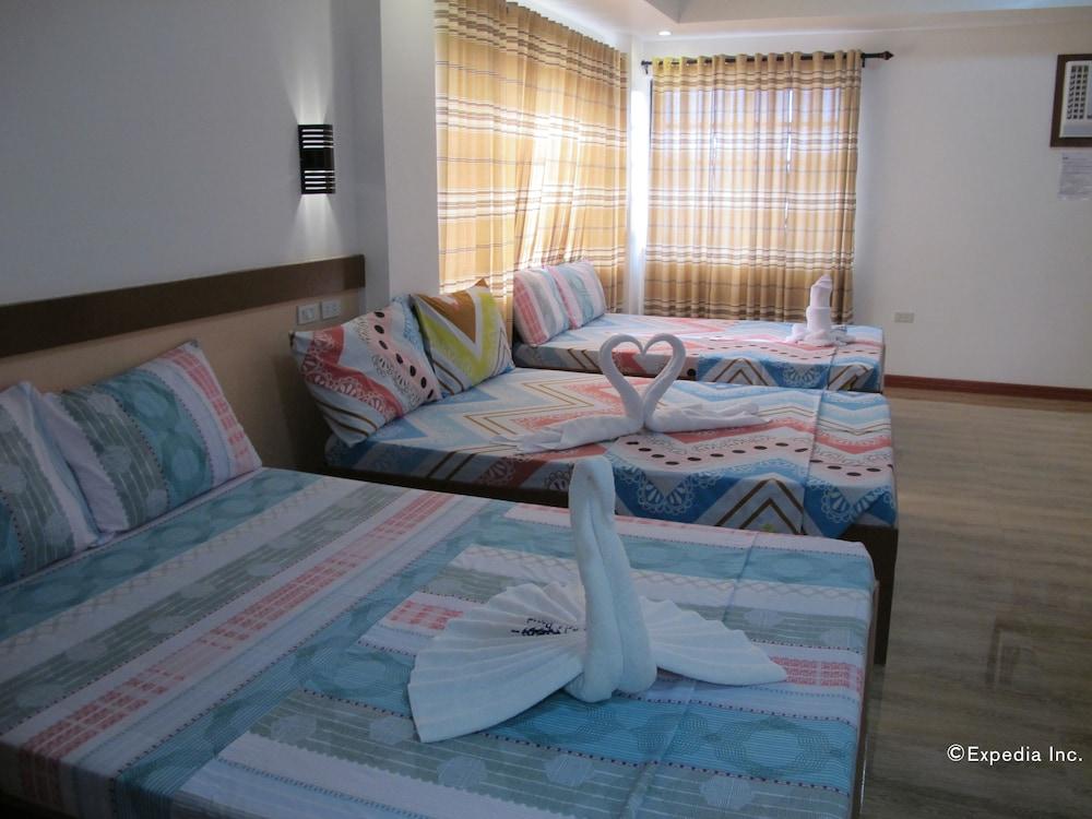 Sea Jewel Beach Resort Пуерто-Галера Екстер'єр фото