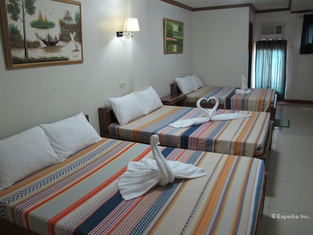 Sea Jewel Beach Resort Пуерто-Галера Екстер'єр фото