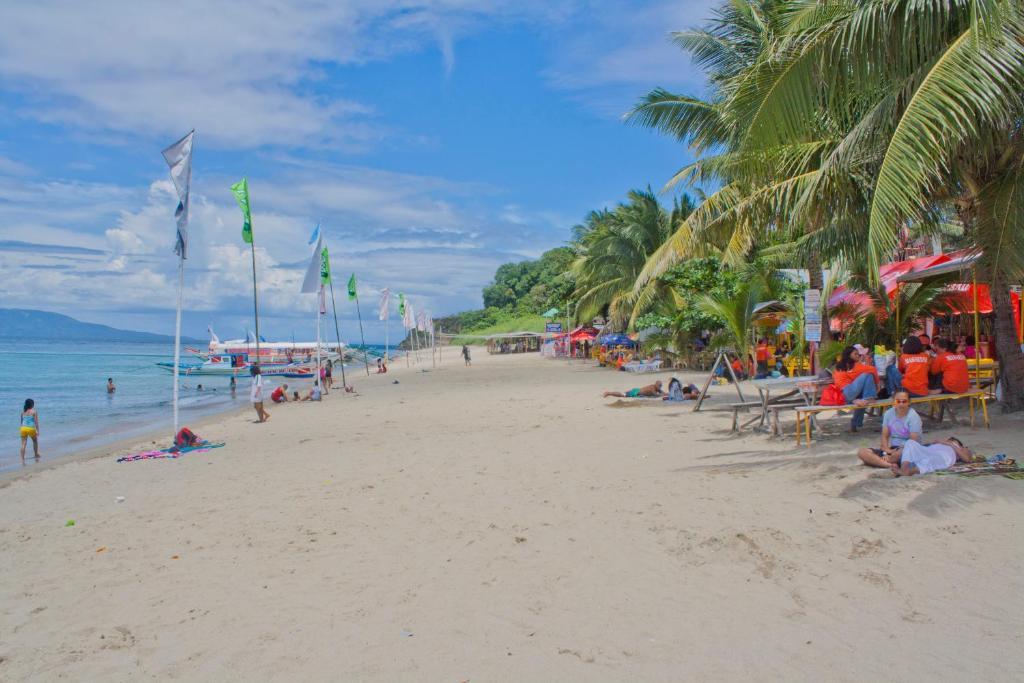 Sea Jewel Beach Resort Пуерто-Галера Екстер'єр фото